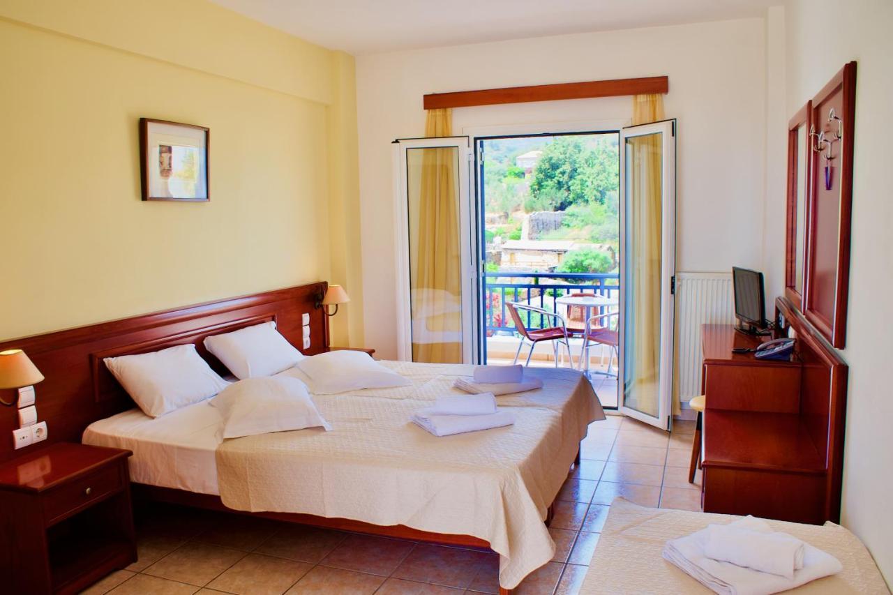 Venardos Hotel Agia Pelagia  Exterior foto